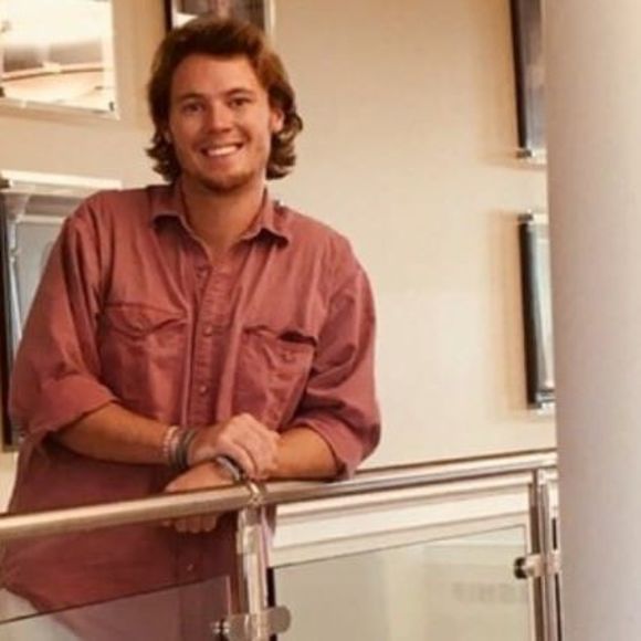 Meet your Posher, Seth - Picture 1 of 1